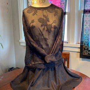 Forever21 sheer lace long sleeve top. Sz XS. Skirt included is a sz large